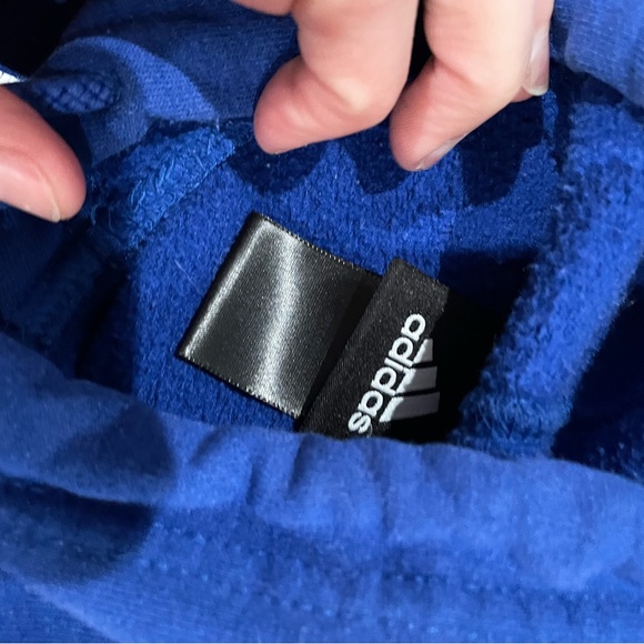 Kansas hoodie vintage and starting to peel - Picture 6 of 8